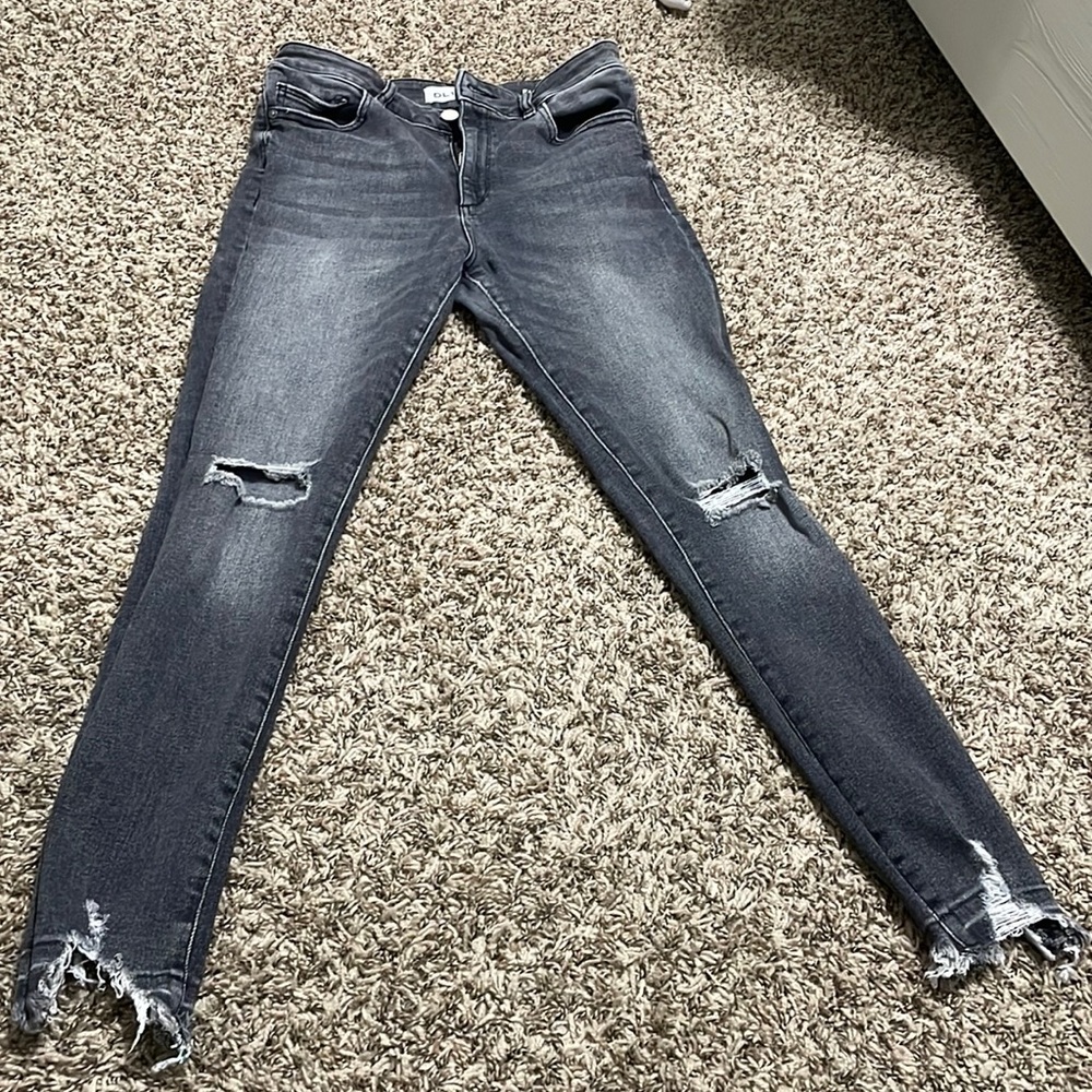 DL1961 Farrow Instaslim Ankle Jeans in Light Smoke  Size 28